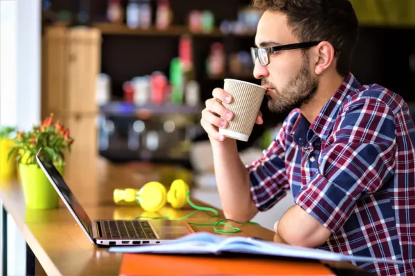 Does Coffee Improve Focus? Coffee For Studying 2025