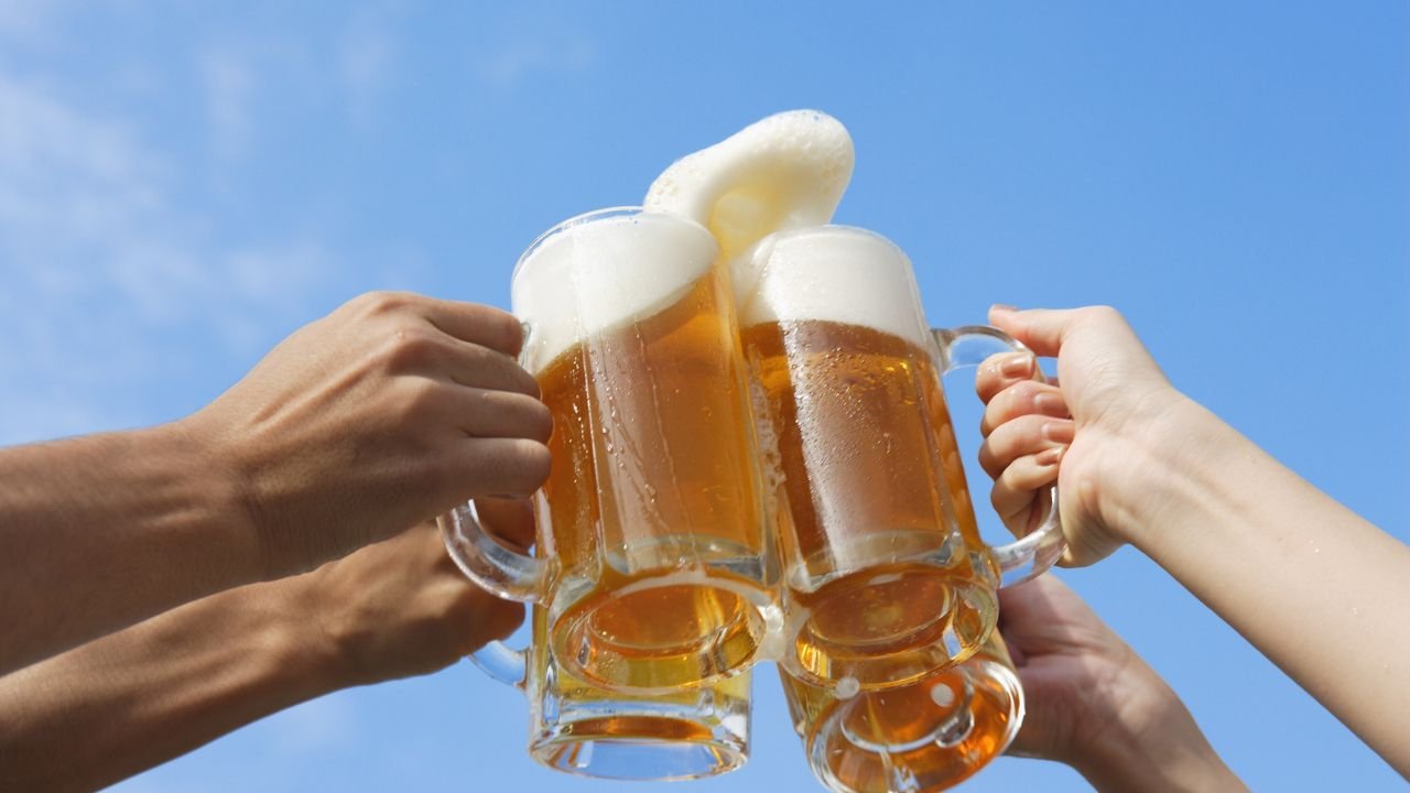 Does Root Beer Have Caffeine In It? Will Root Beer Keep You Up At Night