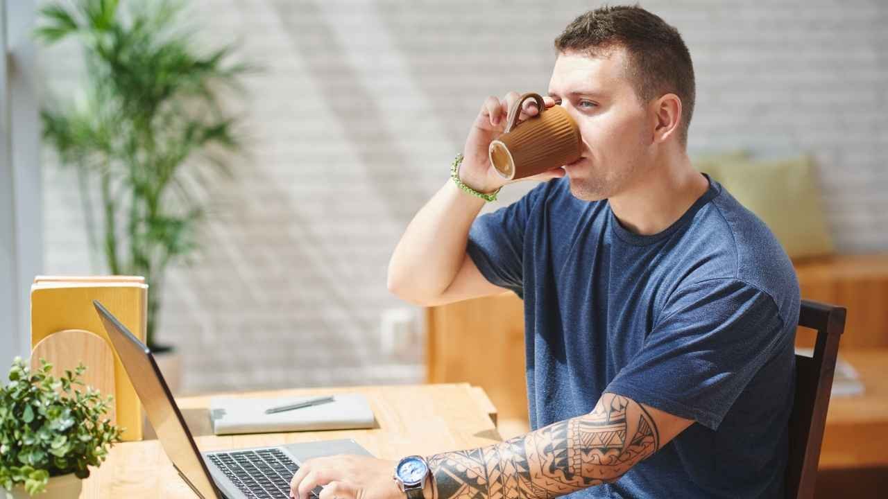Am I Addicted To Caffeine: Caffeine Addiction Guide 2025