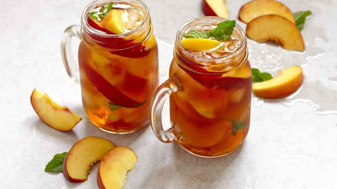 Untitled design (7) Iced Peach Green Tea and Peach Green Tea Recipe